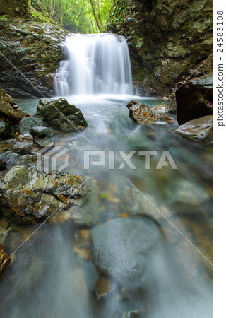 Ginba Waterfall Ginba Waterfall 24583108