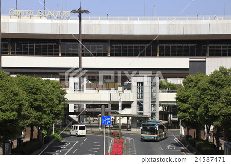 Omiya station west entrance and Seibu bus 24587471