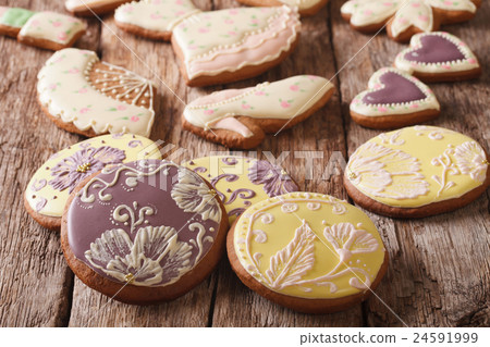 Mother's Day gingerbread cookies close-up Mother's Day gingerbread cookies close-up 24591999