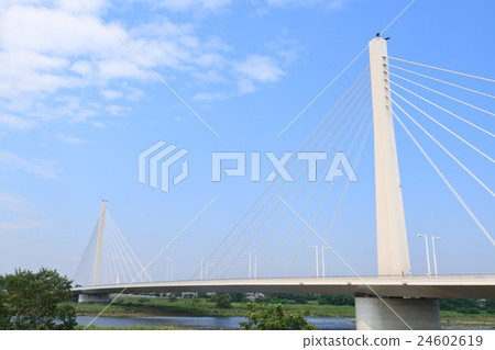 Fuchu Yotsuya Bridge and blue sky Fuchu Yotsuya Bridge and blue sky 24602619