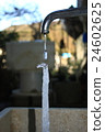 Water supply faucet and ice hands Water supply faucet and ice hands 24602625