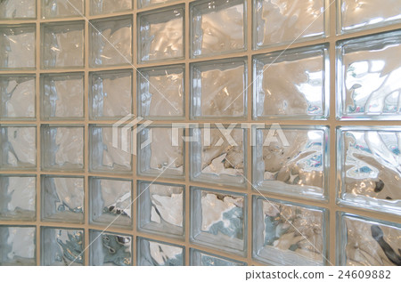 Housing building materials Glass block image Lighting resistance Heat resistance Sound insulation Housing building materials Glass block image Lighting resistance Heat resistance Sound insulation 24609882