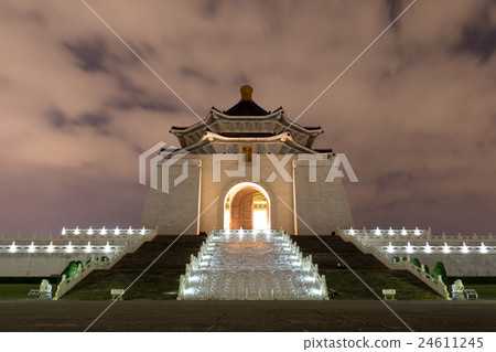 Chiang Kai-Shek Memorial Hall by night 24611245