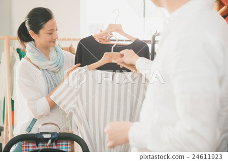 shopping complex shooting cooperation: TENOHA DAIKANYAMA 24611923