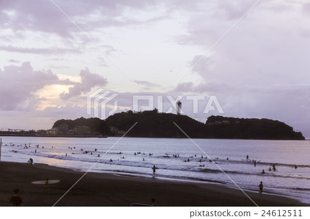 Enoshima evening view 24612511
