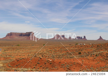 Original landscape of Monument Valley, USA Arizona 24615004
