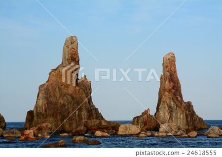 Petit rocks in the Hashima-iwa Petit rocks in the Hashima-iwa 24618555