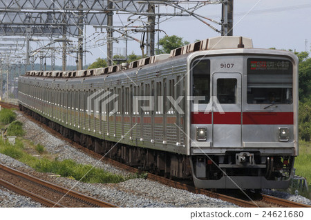 直達地鐵福壽新線的Toujou線9000系列（F班輪） 24621680