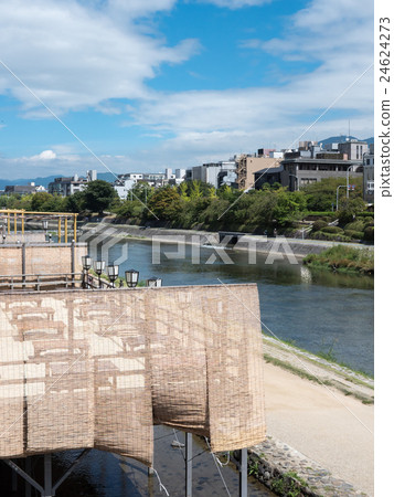 京都鴨川冰箱地板 24624273
