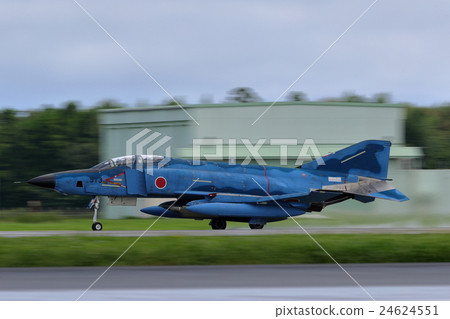 JASDF戰鬥機起飛RF-4E 24624551