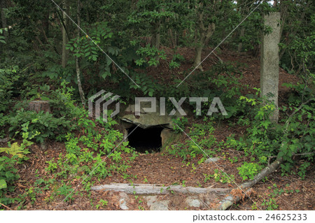 Nagano Prefecture Azumino City Ringuka tomb Nagano Prefecture Azumino City Ringuka tomb 24625233