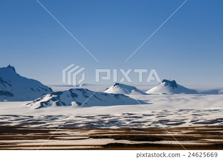 Landscape on Iceland Landscape on Iceland 24625669