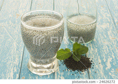 sweet basil seed 24626272