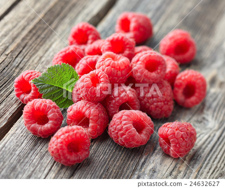 Raspberry 24632627
