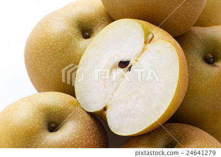 Toyomi pear 8 24641279