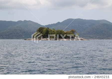 scenic views of the coastline of archipelago  24643233