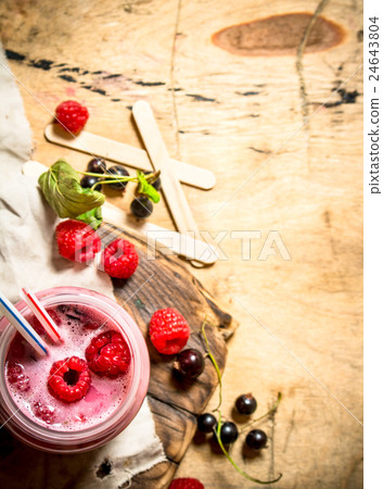 Smoothie raspberry and blackcurrant. Smoothie raspberry and blackcurrant. 24643804