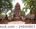 Statue of Ayutthaya remains Wat Phra Mahathat 24649863