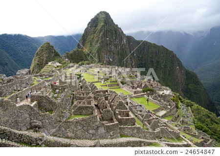 Machu Picchu whole view 24654847