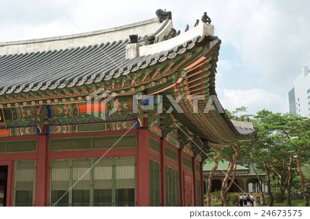 Deoksugung Palace in Seoul Deoksugung Palace in Seoul 24673575