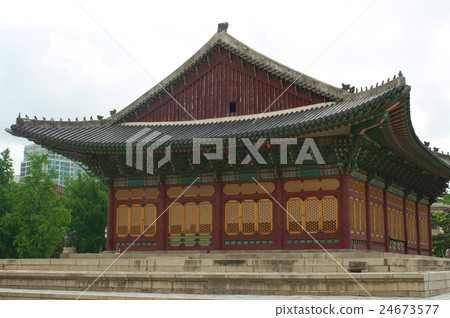 Deoksugung Palace in Seoul Deoksugung Palace in Seoul 24673577