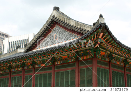 Deoksugung Palace in Seoul Deoksugung Palace in Seoul 24673579