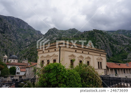 Kotor 24673699