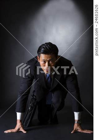 Businessman in a suit 24681626