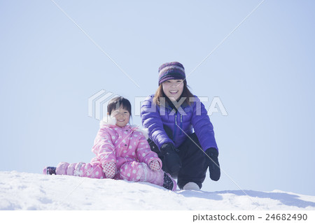 Snow and son Snow and son 24682490