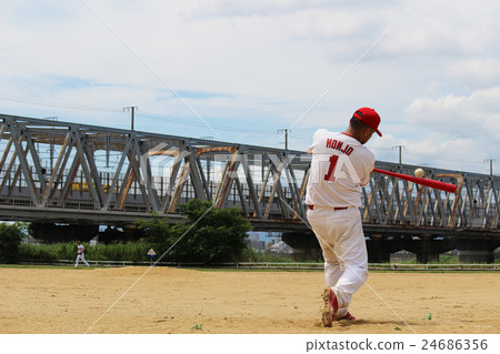 Knocker at knocking baseball practice knock Knocker at knocking baseball practice knock 24686356