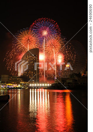 神奈川縣報紙菸花比賽2016觀察 神奈川縣報紙菸花比賽2016觀察 24690690