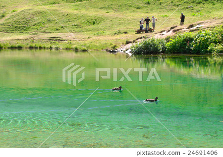 Lago Blue Lake Lago Blue Lake 24691406