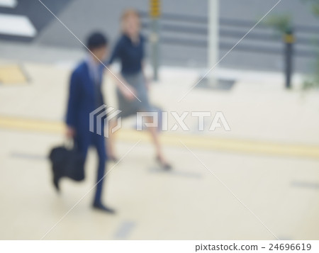 商人/模糊表達 24696619