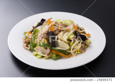 Fried vegetables Fried vegetables 24699371