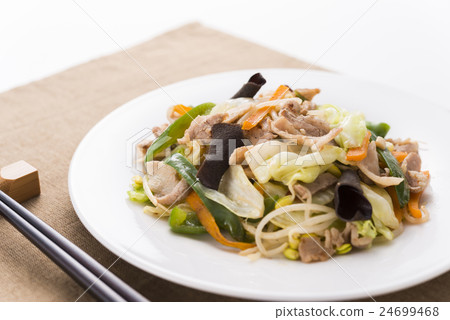 Fried vegetables 24699468