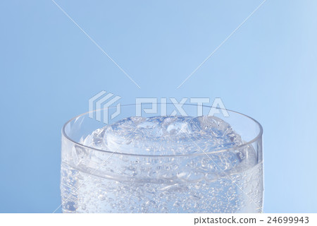 Gel 24699943