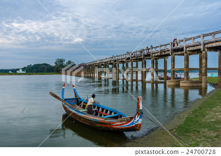 Ubein Bridge, Mandalay, Myanmar  24700728