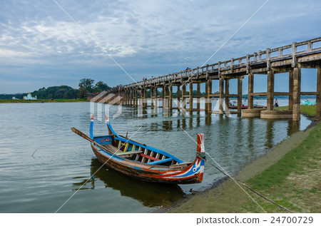 Ubein Bridge, Mandalay, Myanmar  24700729