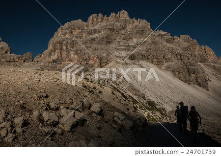 Tre cime in Dolomites 24701739