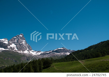 Montecelvino 24702745