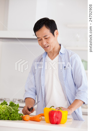 中間夫婦生活方式圖像 24702908