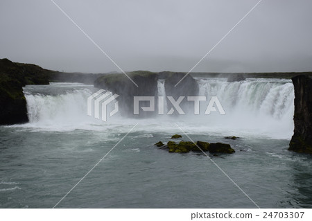 Gosa Foss 24703307