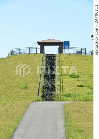 Tsunami evacuation hill 24706111