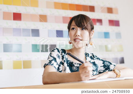 designer designer 24708930