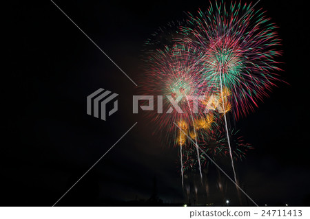煙花的夜晚煙花很棒 24711413