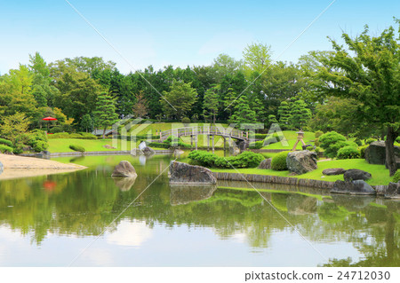 Koshigaya Japanese garden of Noh theaters, Hanada En. (September) Saitama prefecture Koshigaya-shi Koshigaya Japanese garden of Noh theaters, Hanada En. (September) Saitama prefecture Koshigaya-shi 24712030
