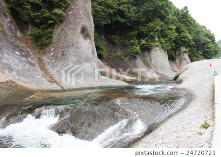 Wataru Valley Wataru Valley 24720721