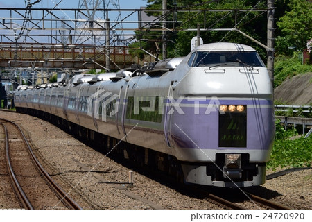 E351 Super Azusa Central Line Nishi Kokubunji 24720920