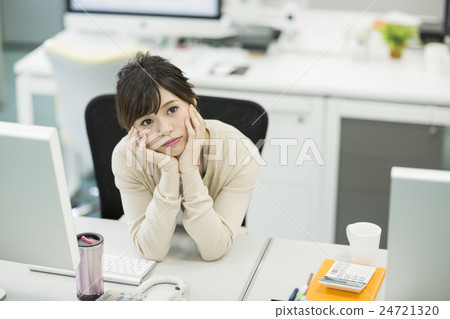 Business woman 24721320