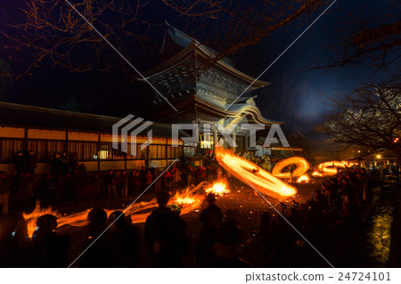 Aso Shrine Fire Shrine Shinto priest 24724101